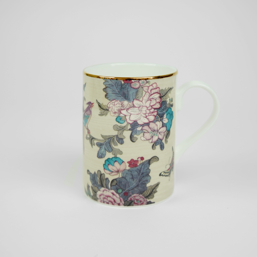 Mugg Kina slott för 195 kr som du kan hitta på slottsboden. Detta är porslin mugg som man dricker kaffe ur.